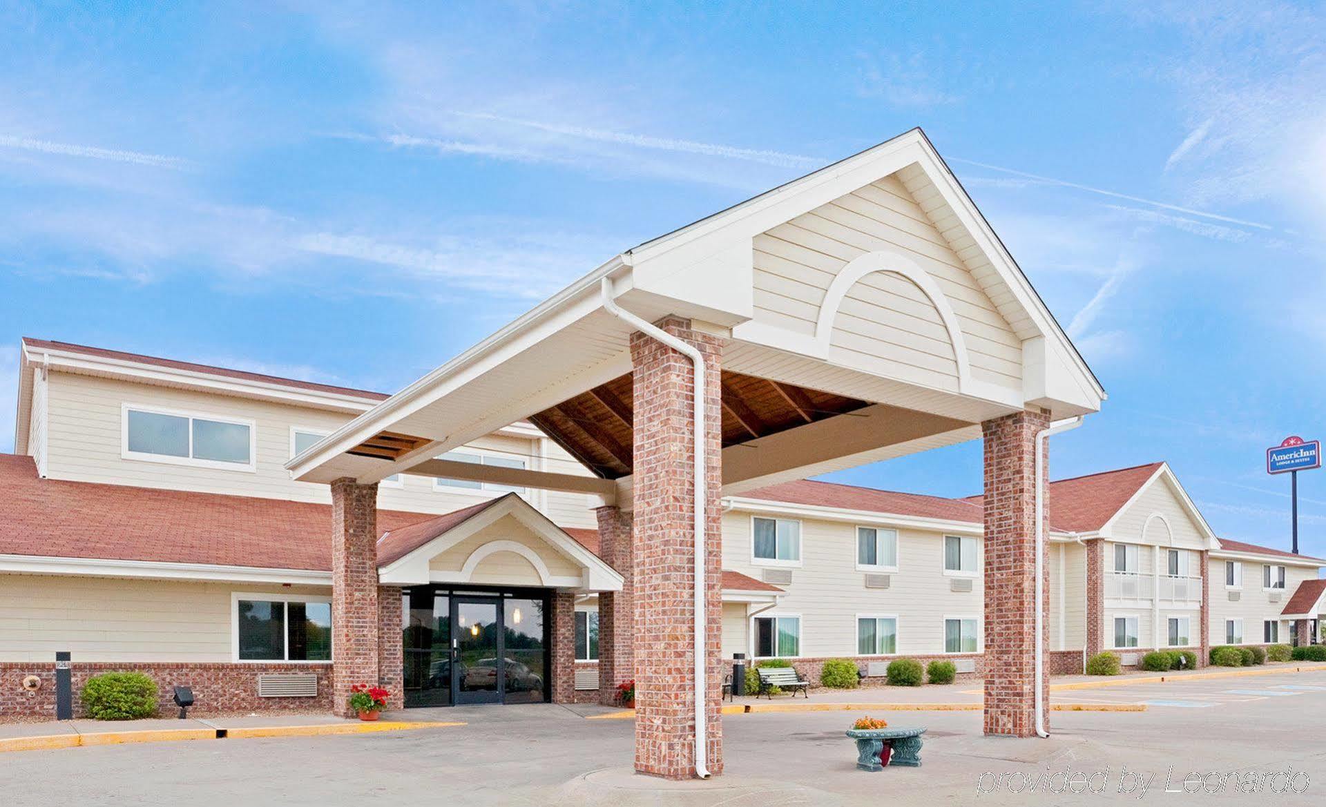 Americinn By Wyndham Northfield Exterior foto